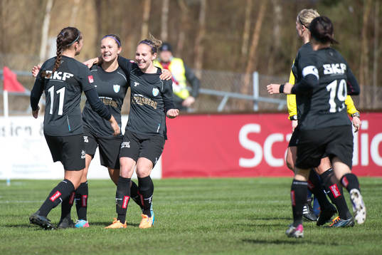 Kopparbergs Göteborg Manon Melis jublar