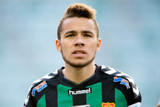 GAIS Malkolm Moenza innan fotbollsmatchen i Superettan