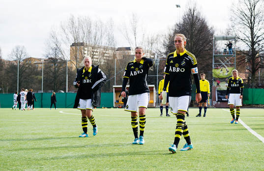 AIKs Petra Andersson deppar