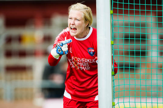 Rosengårds målvakt Thora Helgadottir