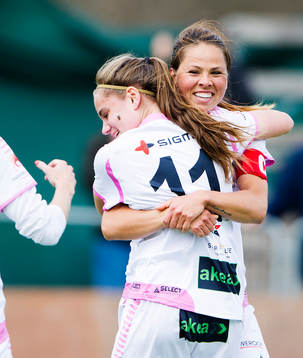 Rosengårds Sarah Mellouk  och Sara Björk Gunnarsdottir