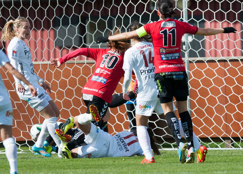 Kristianstads Marija Banusic har gjort 1-0 i matchen i