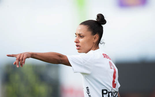 Tyresös Rilany Aguiar Da Silva i matchen i damallsvenskan