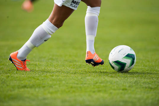 Bredsida, fotbollsskor Adidas,  i matchen i damallsvenskan