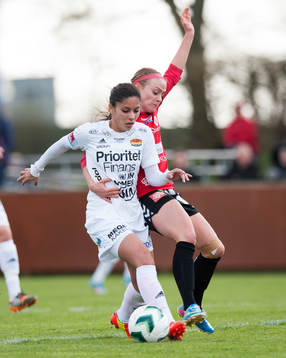 Tyresös Mayara Da Fonseca Bordin i matchen i