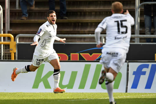 Häckens Moestafa El Kabir jublar
