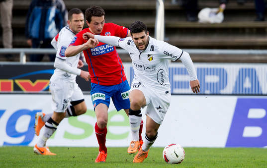 Helsingborgs Ardian Gashi och Häckens Moestafa El Kabir