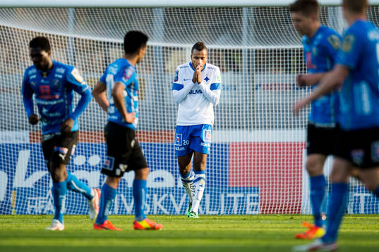 Norrköpings Isaac Kiese Thelin deppar