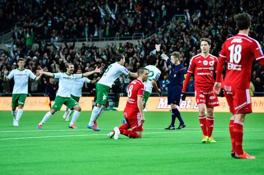 Hammarbys Lars Mendonca Fuhre jublar