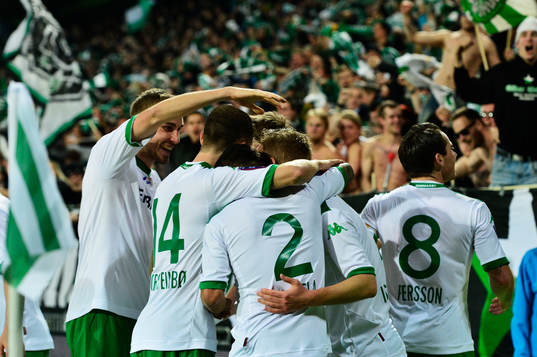 Hammarbys Erik Israelsson jublar
