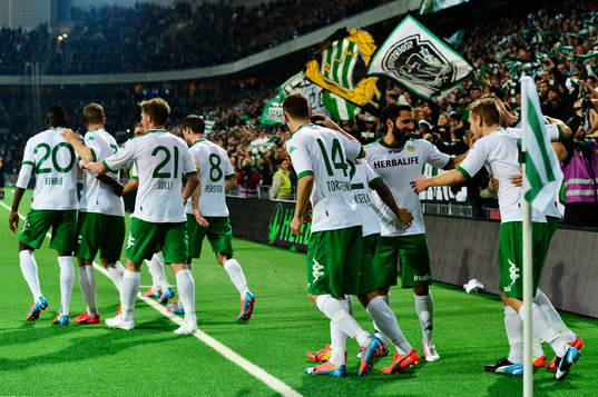 Hammarbys Erik Israelsson jublar