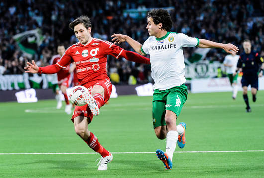 Degerfors Marcus De Bruin och Hammarbys Lars Mendonca Fuhre