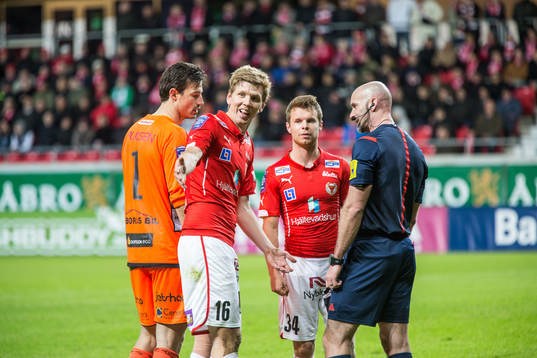 Elfsborgs målvakt Kevin Stuhr-Ellegaard, Kalmars David
