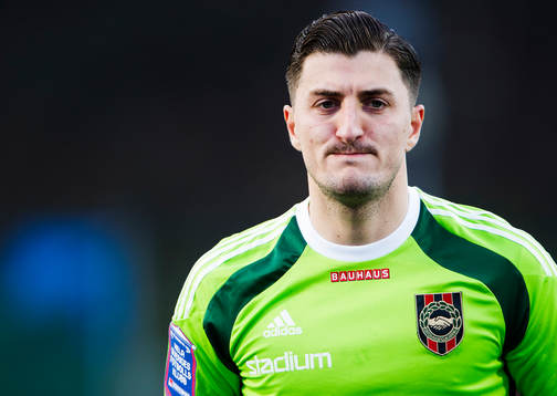 Brommapojkarnas målvakt Ivo Vazgec