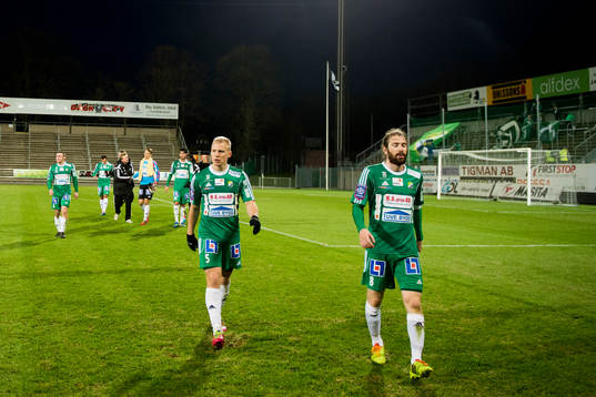 Ljungskiles Petter Björlund (tv) och Markus Gustafsson
