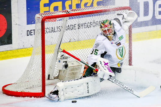 Färjestads målvakt Fredrik Pettersson-Wentzel