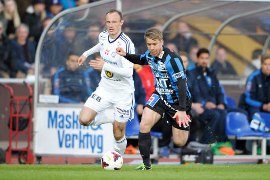 Huskvarnas Dragan Kapcevic och Sirius Joakim Runnemo