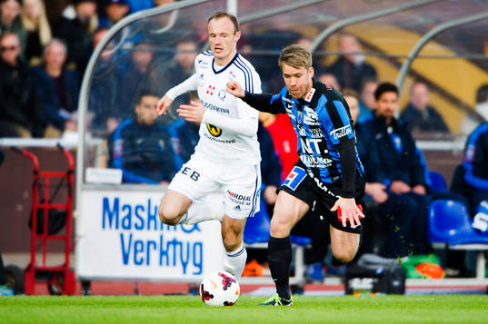 Husqvarnas Dragan Kapcevic  och Sirius Joakim Runnemo