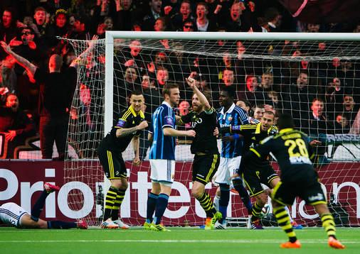 s Nils-Eric Johansson jublar