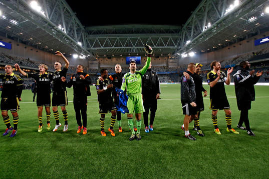 s spelare tackar publiken