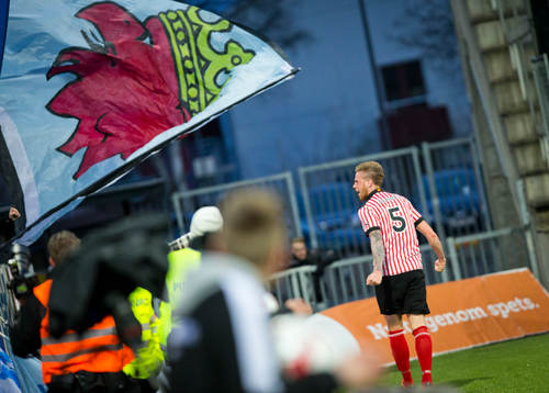 Malmö FFs Pontus Jansson gör 0-2 och jublar