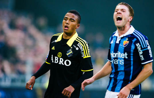 s Niclas Eliasson (tv)