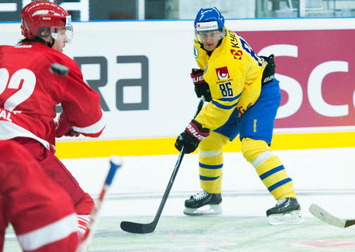 Sveriges Linus Klasen i ishockeylandskampen mellan Sverige