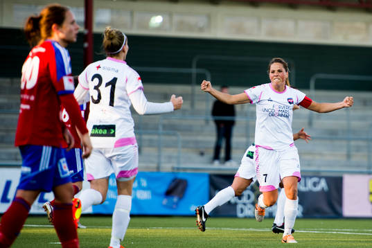 Rosengårds Sara Björk Gunnarsdottir jublar