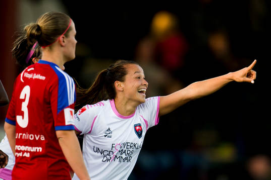 Rosengårds Alexandra Riley jublar