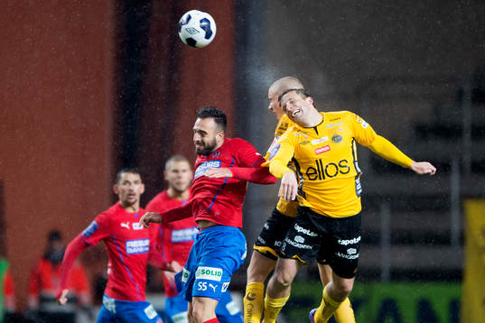 Nickduell mellan Helsingborgs Abdul Khalili och Elfsborgs