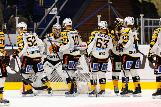 Skellefteås spelare jublar