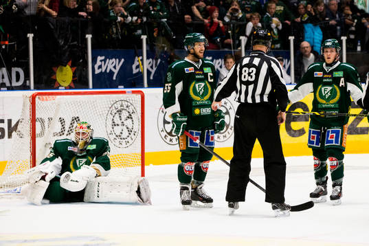 Färjestads målvakt Fredrik Pettersson Wentzel,