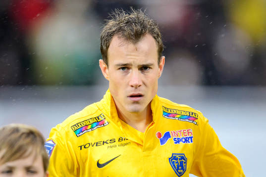 Falkenbergs Calle Wede innan fotbollsmatchen i Allsvenskan