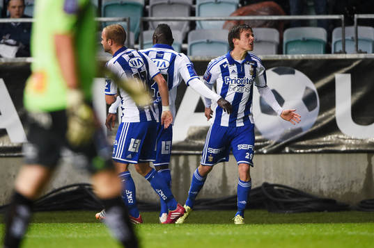 IFK Göteborgs Lasse Vibe jublar