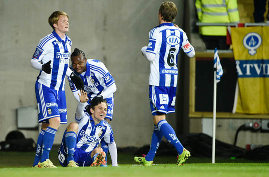 IFK Göteborgs Lasse Vibe  jublar