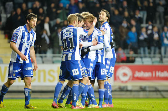 IFK Göteborgs spelare jublar