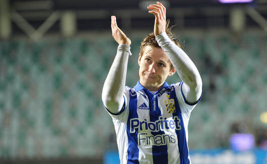 IFK Göteborgs Lasse Vibe  tackar publiken