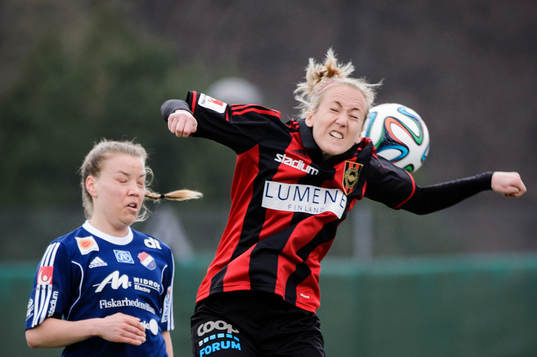 Bläddra bland fler bilder av Fotboll, Dam, Elitettan, Brommapojkarna - Kvarnsveden