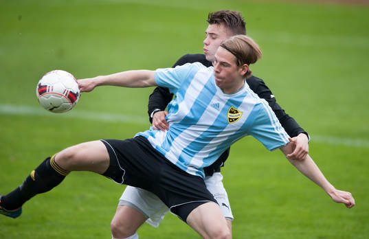 IFK Hässleholms Filip Ranmo  i matchen i div. 111 mellan