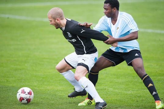 Hässleholms Junior Bangura mot Sölvesborgs Johan Svensson
