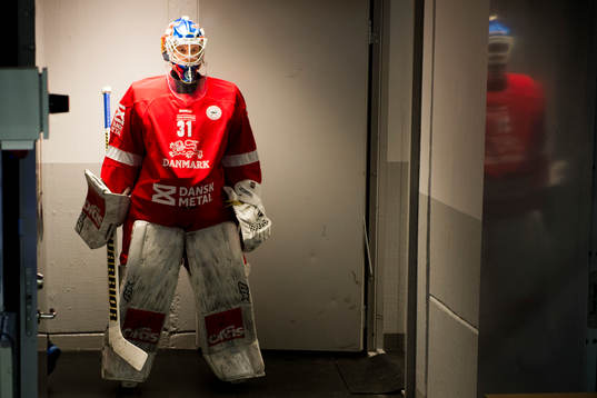 Danmarks målvakt Simon Nielsen