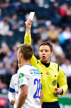 Norrköpings Linus Wahlqvist blir varnad