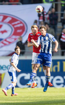 Kalmars David Elm och IFK Göteborgs Gustav Svensson