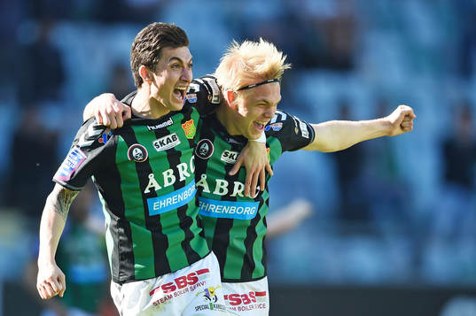 GAIS Petri Zhubi och Linus Tornblad jublar