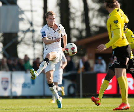 Häckens Simon Gustafson  i matchen i allsvenskan mellan