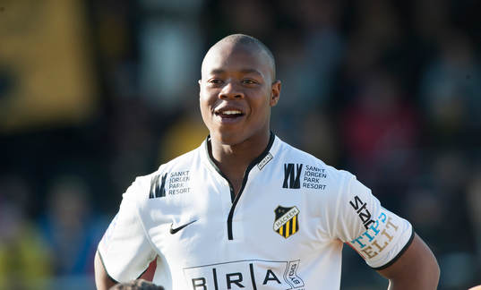 Häckens Carlos Strandberg i matchen i allsvenskan mellan