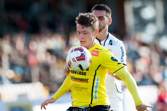 Mjällbys Viktor Agardius  i matchen i allsvenskan mellan