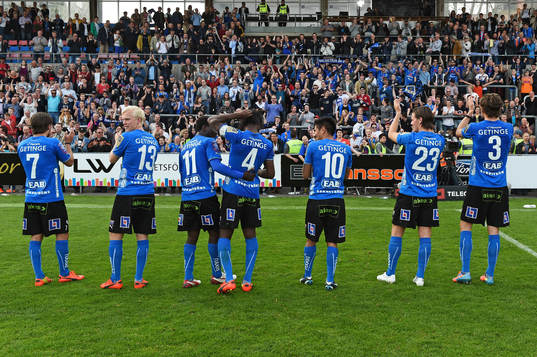 Halmstads-spelare tackar publiken
