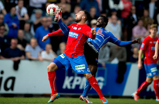 Helsingborgs Abdul Khalili och Halmstads King Osei Gyan