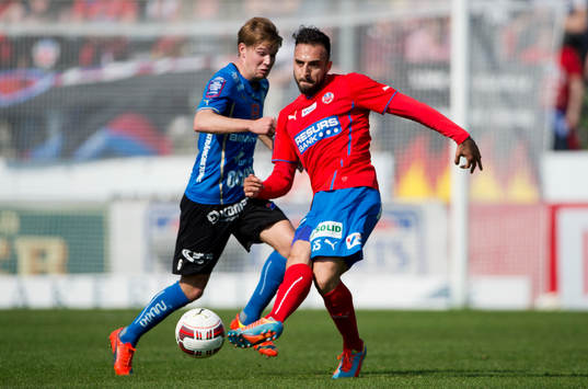 Halmstads Johan Blomberg  och Helsingborgs Abdul Khalili